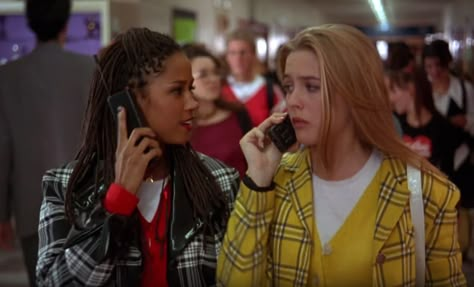 film still / movie aesthetic / 90s aesthetic / @lulazephyr Dionne And Cher, Best High School Movies, Recreating Movie Scenes, Dionne Davenport, 90s Phone, Senior Year Scrapbook, High School Movies, Best Teen Movies, School Movies