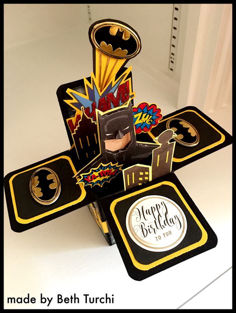 Harry Potter Gifts Ideas, Batman Birthday Ideas, Batman Gift Ideas For Boyfriend, Batman Gift Ideas, Batman Gifts For Boyfriend, Batman Presents, Batman Birthday Cards Diy, Batman Themed Gifts For Boyfriend, Batman Diy Gifts