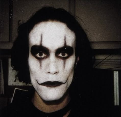 Eric Draven The Crow, The Crow 1994, Eric Draven, Crow Costume, Crow Movie, Goth Princess, Brandon Lee, The Crow, The Uncanny