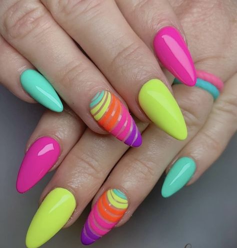 Bingo Nails, Neon Nail Art Designs, Bright Nail Designs, Bright Nail Art, Hippie Nails, Fancy Nails Designs, Bright Nails, Classy Nails, Fabulous Nails