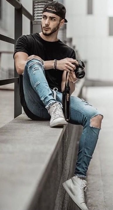 Summer Outfits For Men, Male Portrait Poses, Men Fashion Photoshoot, Mens Photoshoot Poses, Male Models Poses, Portrait Photography Men, Men Photoshoot, Men Photography, Best Poses For Men