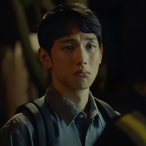 Jongwoo Strangers From Hell, Strangers From Hell, Yim Siwan, Im Siwan, Olivia + Core + Aesthetic, Actors Funny, Asian Film, Heaven And Hell, I Want To Cry