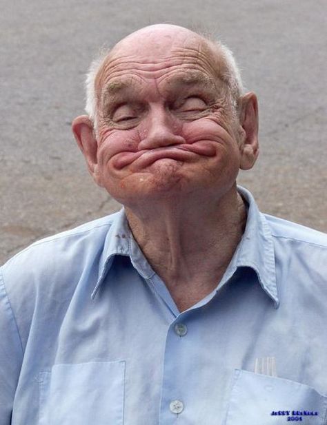 If You're Happy & You Know it....SMILE! People Quotes Truths, Funny Photos Of People, Funny Face Photo, Funny Old People, Funny People Pictures, Grandpa Funny, Funny Photography, Silly Faces, Memes Br