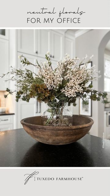 Wooden Bowl Centerpiece Dining Rooms, Dining Table Floral Arrangements, Dining Room Table Centerpiece Ideas Farmhouse Dough Bowl, Dining Table Flower Arrangements, Wooden Bowl Flower Arrangement, Wood Bowls Decor Ideas, Dough Bowl Succulent Centerpiece, Long Table Centerpieces For Home, Tuxedo Farmhouse