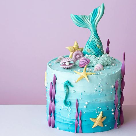 Birthday Cake Dessert, Cakes Without Fondant, Cake Pizza, 10 Inch Cake, New Year Wedding, Ocean Cakes, Little Mermaid Cakes, Mermaid Birthday Cakes, Mermaid Cake Topper