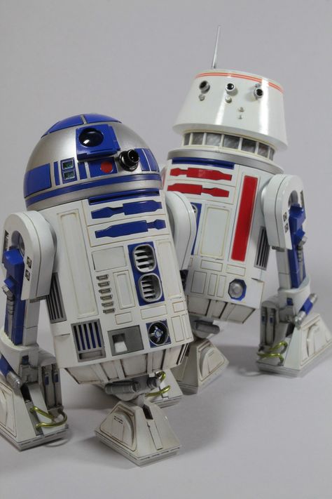 Prop Reference, Astromech Droid, Culture Aesthetic, Future Space, Star Wars Droids, Gymnastics Photos, Star Wars 2, Star Wars Figures, R2 D2