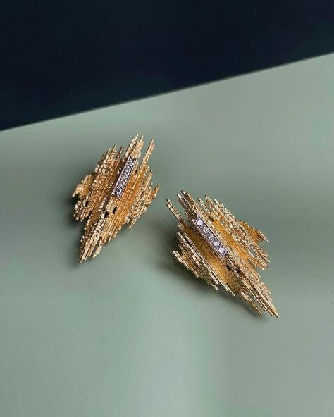 GRIMA, Textured Wire Earrings, 2022 Grima Jewellery, Earrings 2022, Wire Earrings, Gold Texture, Brilliant Cut Diamond, The Collection, Diamond Cuts, Diamonds, Yellow Gold