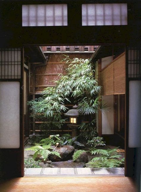 40+ Picturesque Minimalist Indoor Zen Garden Design Ideas #indoorgarden #smallgardenideas #gardendesignideas Jardin Zen Interior, Japanese Courtyard Garden, Indoor Zen Garden, Japanese Courtyard, Japanese Garden Style, Japanese Gardens Design Ideas, Atrium Design, Small Japanese Garden, Zen Garden Design