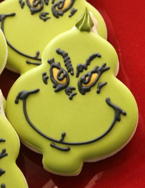 Decorated Grinch Cookies - The Sweet Adventures of Sugar Belle Grinch Party Ideas Food, Grinch Christmas Food Ideas, Grinch Christmas Food, Grinch Cakes, Grinch Desserts, Grinch Fudge, Grinch Treats, Food Ideas For Christmas, Christmas Grinch Party