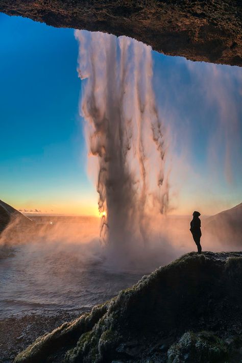 Iceland Instagram, Travel To Iceland, Iceland Summer, Seljalandsfoss Waterfall, Iceland Vacation, Iceland Photos, Iceland Photography, Waterfall Landscape, Iceland Waterfalls