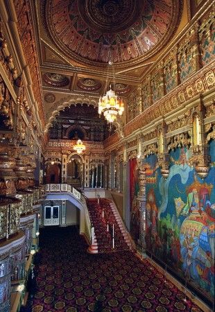 Vintage movie theaters in Syracuse, Central New York (photos) | syracuse.com Opi Taupe Less Beach, Wedding Gifts Unique, Vintage Movie Theater, Majestic Theatre, Theatre Interior, Central New York, Daily Weather, Vintage Theatre, Syracuse New York