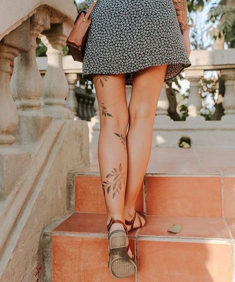 Vine Tattoos, Leg Tattoos Women, Leg Tattoo, Elegant Tattoos, Feminine Tattoos, Simplistic Tattoos, Mini Tattoos, Pretty Tattoos, Thigh Tattoo