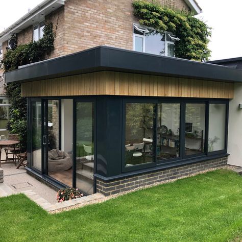 Porch Flat Roof, Patio Roof Extension Ideas, Flat Roof Lights, Flat Roof Shed, Flat Roof House Designs, Flat Roof Design, Australian Beach House, Flat Roof Extension, Modern Bungalow Exterior