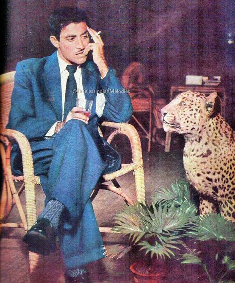 Raaj Kumar, Raj Kapoor, Raj Kumar, Kishore Kumar, Bollywood Pictures, Retro Bollywood, Film Icon, Bollywood Photos, Vintage Bollywood