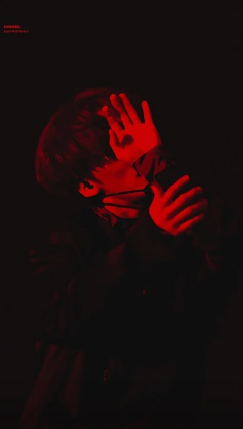 Red And Black Wallpaper, Aesthetic Lockscreens, Red Icons:), Savage Kids, Stray Kids Seungmin, Homeless Children, Black Swan, Red Aesthetic, Crazy Kids