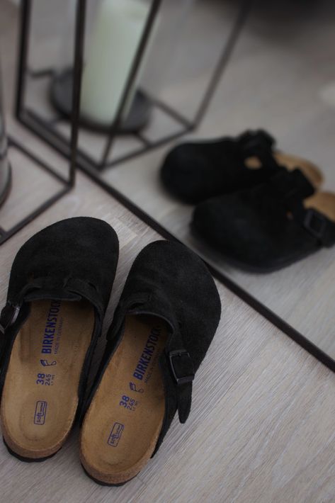 Birkenstock Bostons, black Birkenstock Boston Black, Birkenstock Boston, Birkenstock, Boston, How To Wear, Black