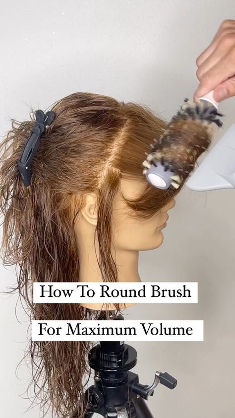 How To Blow Dry For Volume, How To Blowdry Curly Hair Straight, Blow Dry Hair For Volume Perfect Blowout, Blowdry Hair Tutorial, Blow Dry Tutorial Videos, Blow Dry For Volume, Round Brush Blowout Long Hair, How To Have Voluminous Hair, How To Blowdry Layers