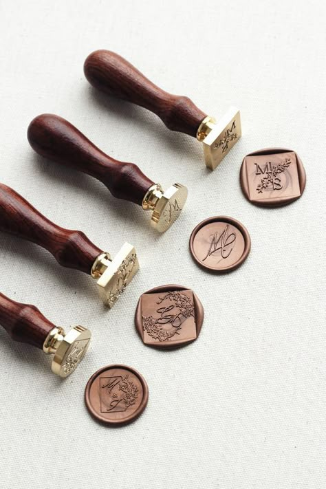 Wax Seal Logo, Wax Seals Diy, Seal Craft, Sealing Wax Sticks, Luxury Stationery, Seal Logo, Sealing Wax, Wax Stamp, Wax Seal Stamp