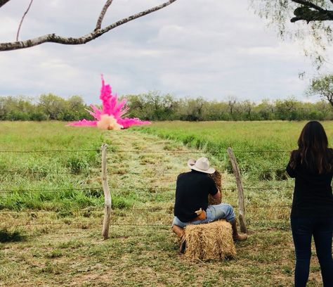 Gender Reveal Ideas Shooting Target, Gender Reveal Tannerite Ideas, Cutest Gender Reveal Ideas, Archery Gender Reveal, Gender Reveal Ideas For Party Country, Southern Gender Reveal Ideas, Gender Reveal Ideas For Party Western, Farmer Gender Reveal Ideas, Country Theme Gender Reveal