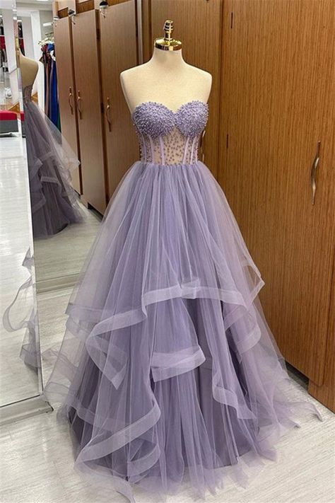 Vestido Color Lila, Dresses With Pearls, Lilac Prom Dresses, Tulle Long Prom Dress, Prom Dresses Long Pink, Spaghetti Strap Prom Dress, Prom Dress Inspiration, Pretty Prom Dresses, Lilac Dress