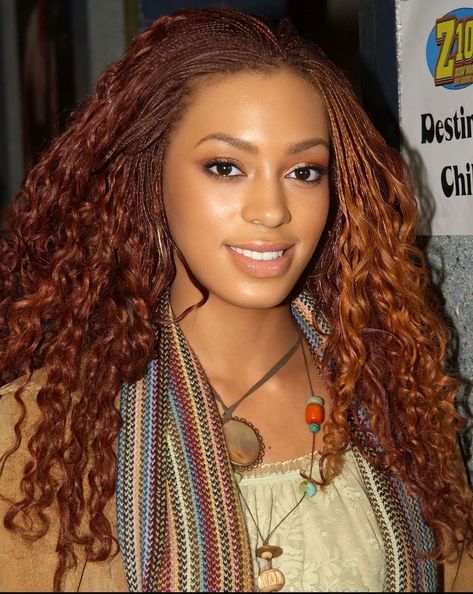 Solange Knowles 2000s, Ginger Micro Braids, Solange Braids, Hairstyles 2000s, Braids With Bangs, Braided Bangs Hairstyles, Braids Inspiration, Visualization Board, Micro Braids Hairstyles