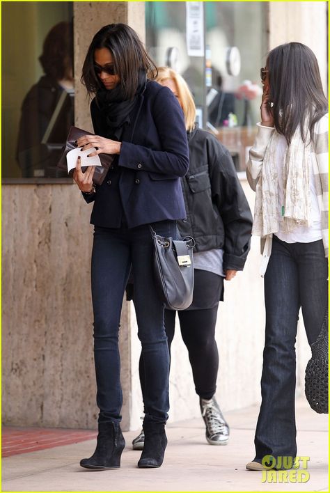 black wedge booties Black Wedge Booties Outfit, Zoe Saldana Movies, Wedge Booties Outfit, Black Wedge Booties, Princess Kate Style, Booties Outfit, Zoe Saldana, Celeb Style, Black Wedge