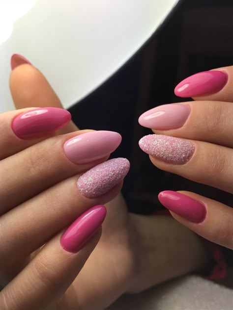 Pink Nail, Dipped Nails, Fancy Nails, Pretty Acrylic Nails, Chic Nails, Cute Acrylic Nails, Holiday Nails, Acrylic Nail Designs, Mani Pedi