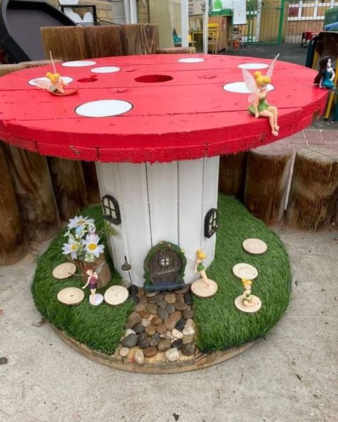 Fairy toadstool cable reel Wooden Cable Reel, Fairy Toadstool, Diy Farm Table, Fairy Mushroom, Cable Reel, Tree House Kids, Creative Gardening, Diy Crafts Hacks, Seashell Crafts