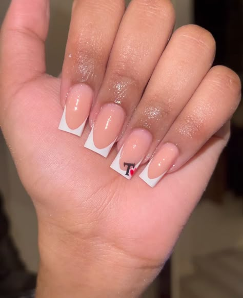 Plain Acrylic Nails, Cute Nail Ideas, Collection Perfume, Quartz Nails, Acrylic Toe Nails, Perfume Organization, Hard Nails, Simple Gel Nails, Colored Acrylic Nails