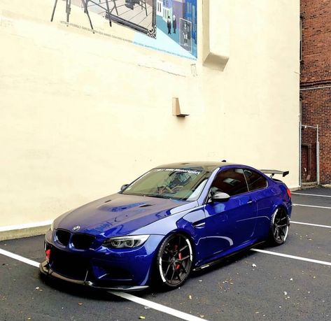 BMW E92 M3 in Interlagos Blue @m3an_13 M4 Interior, Bmw M4 Interior, Bmw Photo, E92 335i, Alto Car, E92 Coupe, Bmw N54, Bmw M3 Coupe, Bmw Sports Car