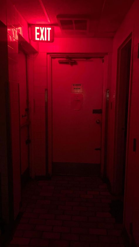 Backrooms Entities, Red Aestethic, The Backrooms, Dream Core, Red Space, Liminal Space, Dreamcore Weirdcore, Liminal Spaces, Red Wallpaper