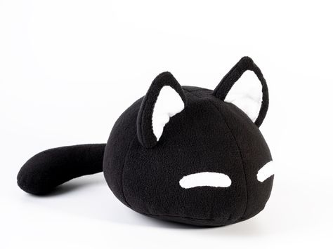 Black Cat Plushies, Sewing Plushies, Black Cat Pillow, Black Cat Plush, Cat Soft Toy, Cat Plushie, Creepy Toys, Soft Toys Making, Hippie Baby