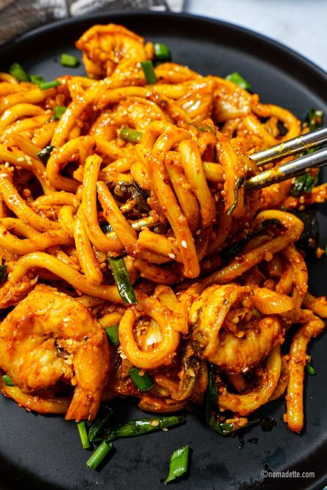 Kimchi Shrimp, Shrimp Udon, Udon Noodle Stir Fry, Kimchi Udon, Fresh Kimchi, Udon Stir Fry, Pan Fried Shrimp, Udon Noodles Recipe, Udon Recipe