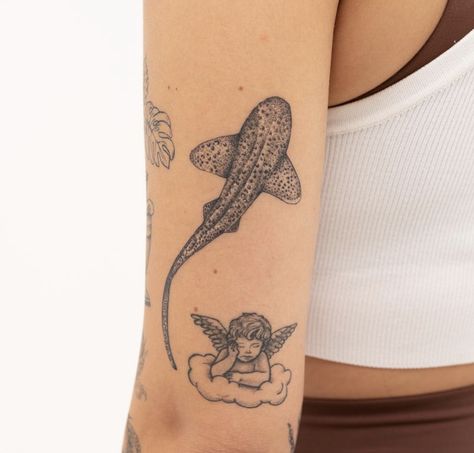 White Shark Tattoo Design, Back Of Arm Shark Tattoo, Scone Tattoos, Underwater Scene Tattoo, Seal Tattoo Design, Sea Life Tattoo Ideas, Leopard Shark Tattoo, Ocean Arm Tattoo, Nurse Shark Tattoo