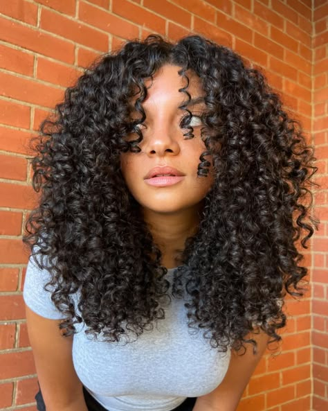 Long Layered Curly Hair, Layered Curly Haircuts, Curly Hair Cut, Long Curly Haircuts, Curly Cuts, Curly Cut, Curly Haircut, Curly Hair Inspo, Natural Curly Hair Cuts