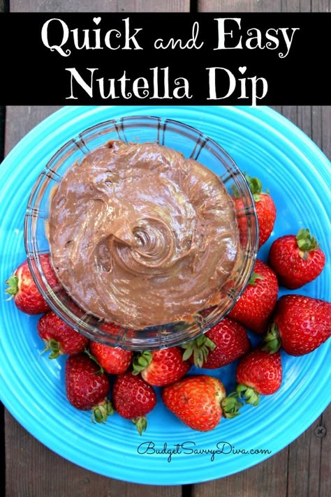 This dip is OUT of This World!!!! Done in just a few minutes. This recipe is drool worthy. Nutella Dip Recipes, Nutella Dip, Fruit Dips Recipes, Resep Salad, Nutella Recipes, Fruit Dip, Healthy Snacks Easy, Köstliche Desserts, Dip Recipe