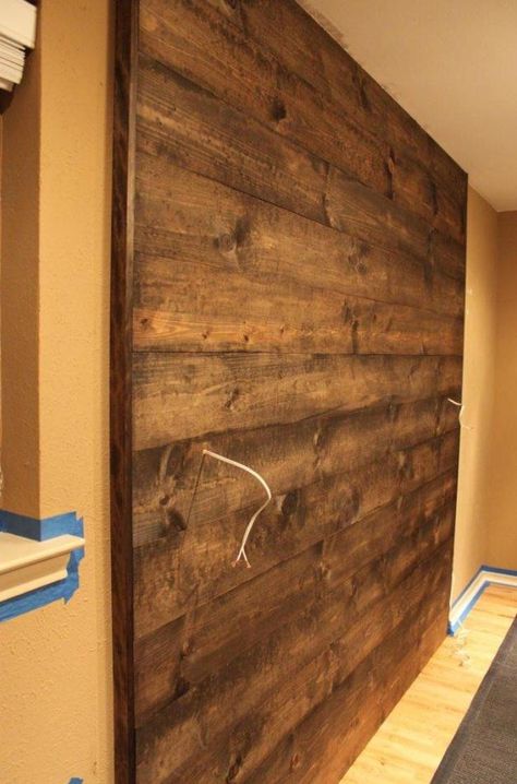 DIY Headboard. Wooden Wall Cladding, Pallet Light, Tv Fal, Diy Wood Wall, Pallet Walls, Wood Accent Wall, Headboard Wall, Plank Walls, Diy Headboards