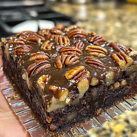 Rich and Decadent Pecan Pie Brownies Half Baked Harvest Pecan Pie Brownies, Brownie Pecan Pie Bars, Pecan Pie Cake Recipe Easy, Pecan Pie Desserts, German Chocolate Pecan Pie Bars, Pecan Pie Brownies Recipe, Brownie Pecan Pie, Pecan Pie Cake Recipe, Chocolate Pecan Pie Bars