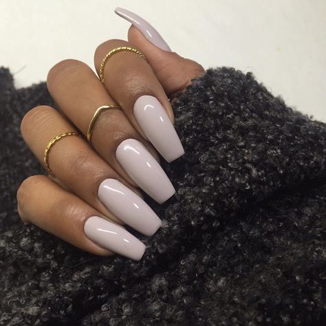 See this Instagram photo by @babyphatjeans • 6 likes Acrylic Nails Natural, Grey Nails, Ballerina Nails, Gorgeous Nails, Cute Acrylic Nails, Love Nails, Trendy Nails, Winter Nails, White Nails