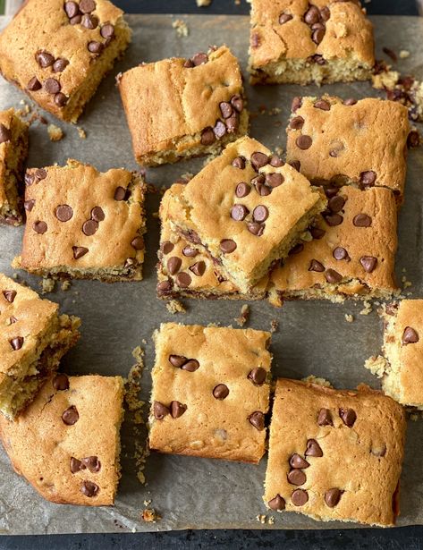 Sourdough Chocolate Chip Cookie Bars – Season Generously Chocolate Chip Pan Cookies, Chocolate Chip Cookie Bar Recipe, Choco Chip Cookies, Pan Cookies, Bake Something, Chocolate Chip Bars, Chocolate Chip Cookie Bars, Sour Dough, Sourdough Discard