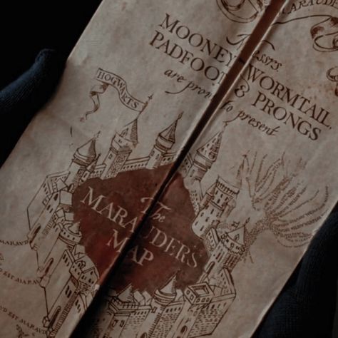 Azkaban Aesthetic, Prisoner Of Azkaban Book, Book Rebinding, Harry Potter Movie Night, Harry Potter Book Covers, Harry Potter Book, Harry Potter Icons, The Prisoner, The Prisoner Of Azkaban