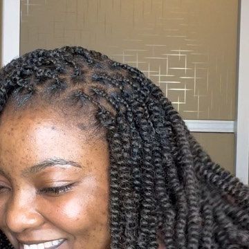 Licensed African Stylist 🇱🇷🌍 on Instagram: "Spring Twist 1b/30 Shoulder Length." Spring Twists, January 12, Shoulder Length, Braids, Twist, On Instagram, Instagram, Plaits