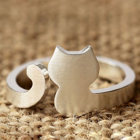 I like this! Original Cat Animal Pattern S925 Silver Opening Ring/Gift only $19.99 from ByGoods.com! Ladies Silver Rings, Cute Pineapple, Elephant Ring, Cat Ring, Cat Animal, Aquamarine Engagement Ring, Animal Rings, Diy Rings, Creative Images