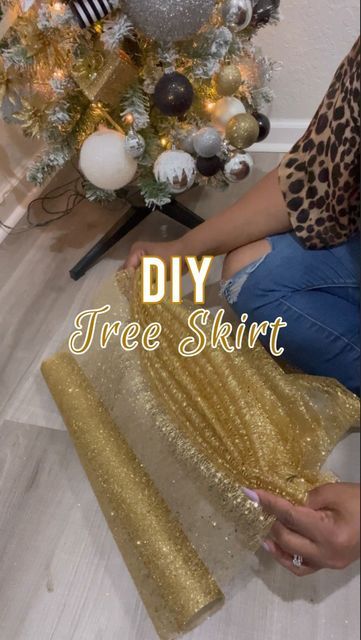 Using Tulle On Christmas Tree, How Do You Put Mesh On A Christmas Tree, Mesh For Christmas Tree, Tutu Tree Skirt, How To Make Christmas Tree Skirt, Bottom Of Tree Ideas Christmas, Tulle Christmas Tree Skirt Diy, White Tree Skirt Ideas, Diy Tree Skirts Christmas