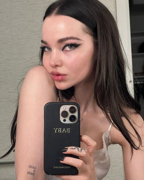 Dove Cameron Tattoo, Dave Cameron, Dove Cameron Style, Jaden Smith, Best Boyfriend, Aesthetic People, Foto Ideas Instagram, Dove Cameron, Cute Makeup