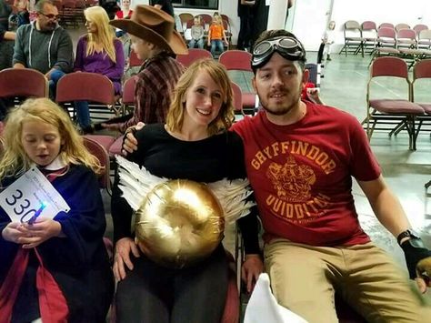 Maternity costume! Pregnant Snitch Belly, Harry Potter Quidditch Pregnant Halloween Costumes Family, Pregnant Costume, Maternity Costume, Halloween Costumes Family, Harry Potter Halloween Costumes, Holloween Costumes, Pregnancy Costumes, Pregnant Halloween Costumes, Harry Potter Quidditch