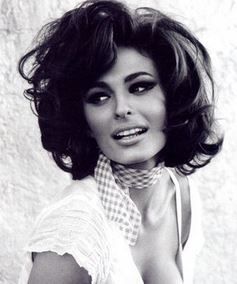 Big eyes, big brows, big hair, big style ...  man, the 60s was where it was at 60s Hair, Sofia Loren, Medium Short Hair, Sophia Loren, Great Hair, Big Hair, Vintage Hairstyles, Hair Dos, Gorgeous Hair