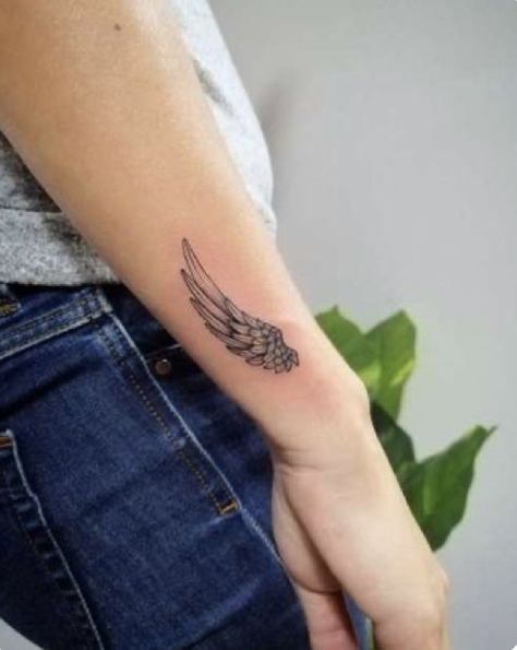 Wing Tattoo Arm, Small Wing Tattoos, Wing Tattoos On Wrist, Small Wings Tattoo, Feather Tattoo Wrist, Alas Tattoo, Wing Tattoo Men, Tattoo Son, Side Wrist Tattoos