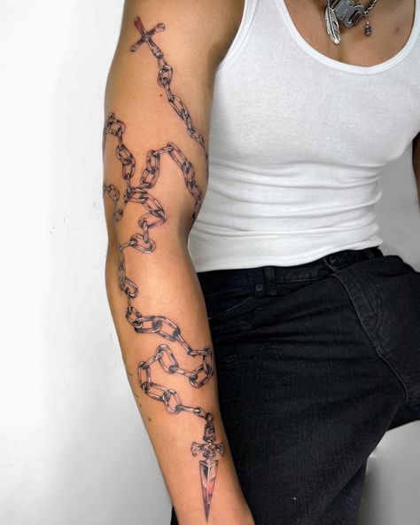 Chain Tattoos, Arm Tattoos For Women Forearm, Tattoos On Arm, Hxh Kurapika, Rib Tattoos For Guys, Abstract Tattoo Ideas, Ma Tattoo, Hunter Tattoo, Around Arm Tattoo