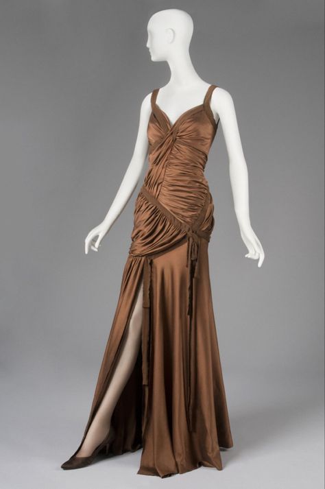 Dress Texture, Donna Karan Dress, Silk Evening Gown, That Dress, Philadelphia Museum Of Art, Vintage Gowns, Silk Gown, Women's Evening Dresses, Brown Silk